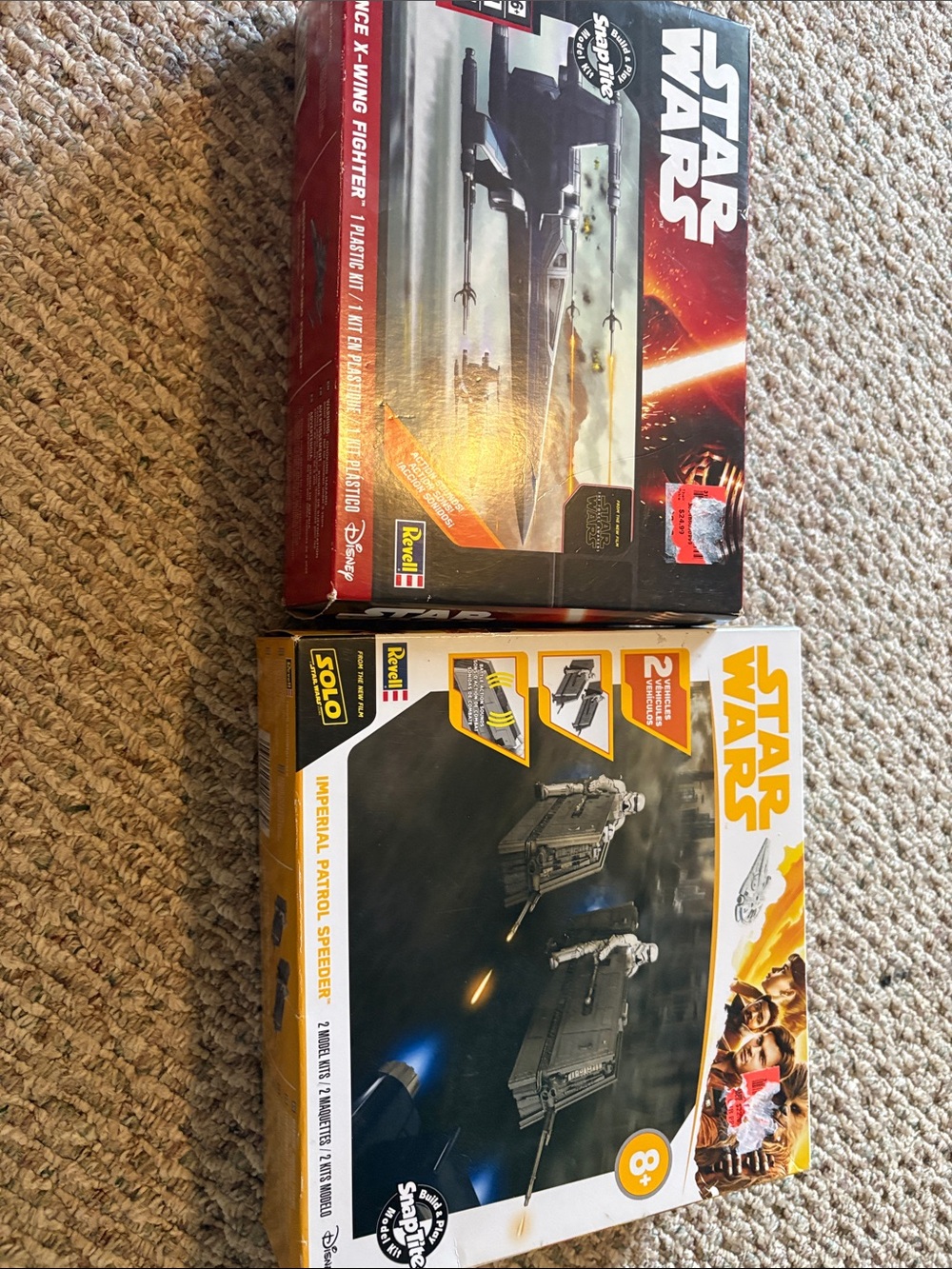 Star Wars Resistance X-Wing Fighter Kit - Red, Black, White